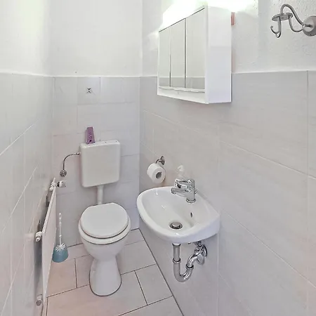 Awesome In Waren Mueritz With Kitchen * Waren (Mueritz)